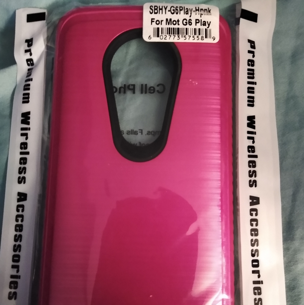 Cell phone case and screen protector